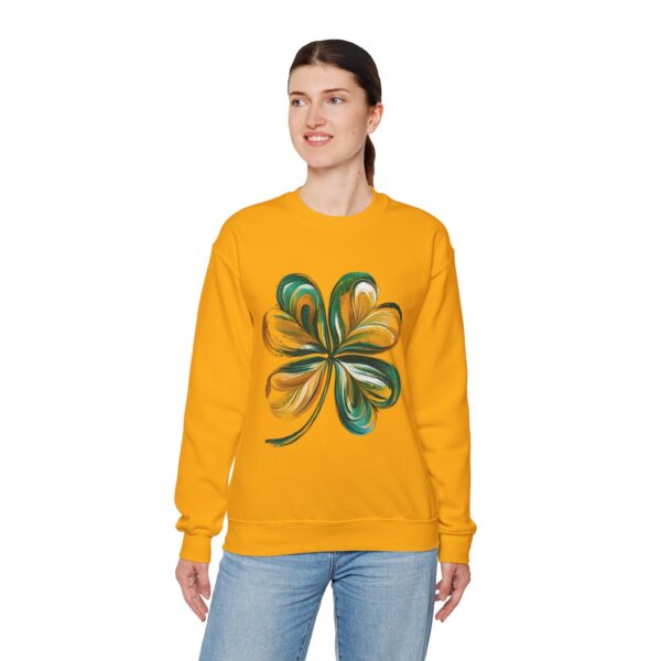 St Patricks Day Crewneck Sweatshirt St Patricks Day Shirt Women/Men Lucky Shamrock St Patrick Sweatshirts Crewneck -Oversized Long Sleeve Shirts Outfits Gifts Cozy Unisex Crewneck Sweatshirt - Perfect for Relaxation and Everyday Wear - Image 15