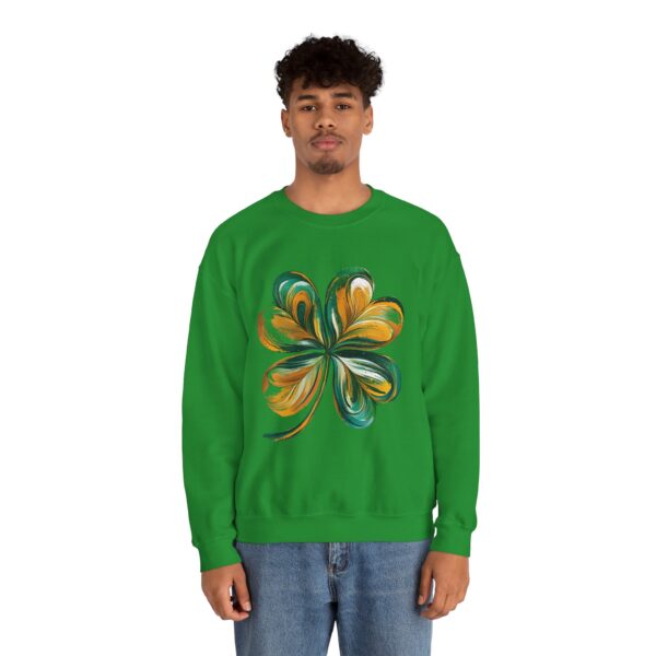 St Patricks Day Crewneck Sweatshirt St Patricks Day Shirt Women/Men Lucky Shamrock St Patrick Sweatshirts Crewneck -Oversized Long Sleeve Shirts Outfits Gifts Cozy Unisex Crewneck Sweatshirt - Perfect for Relaxation and Everyday Wear - Image 20