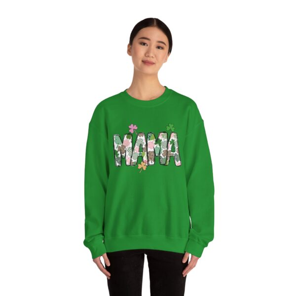 St Patricks Day Crewneck Sweatshirt St Patricks Day Shirt Women/Men Lucky Shamrock St Patrick Sweatshirts Crewneck -Oversized Long Sleeve Shirts Outfits Gifts Cozy Unisex Crewneck Sweatshirt - Perfect for Relaxation and Everyday Wear - Image 11